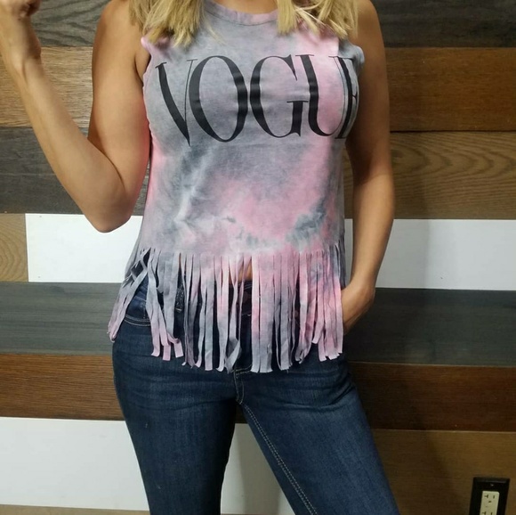 VOGUE tie dye tank - Picture 1 of 3